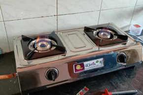 Independent & Private 1BHK with the comfort of Home at a price of a Backpacker